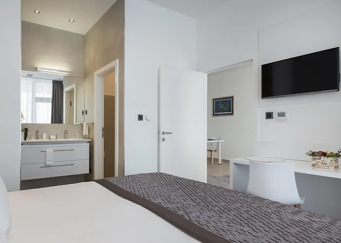 Marina Baotic Apartments * Trogir