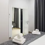 Marina Baotic アパート トロギール